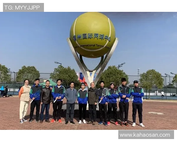 赛后分析：上海网球队与广州网球队的默契配合与战术探讨